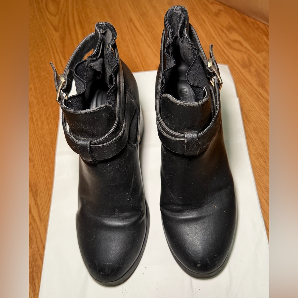 Forever 21 Sleek Black Ankle Booties with Buckle